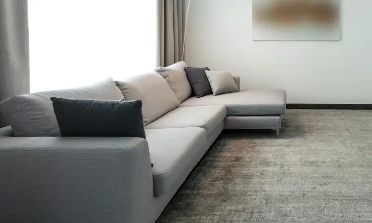Sofa warna abu-abu muda, Sumber: pexels.com
