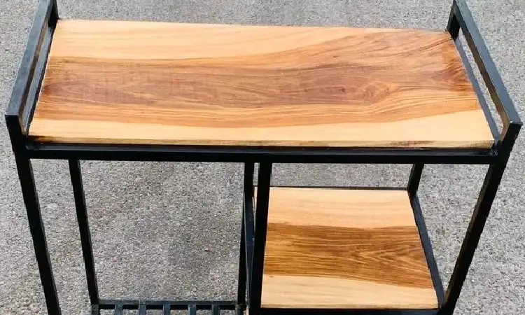 Meja kompor kayu dan besi, Sumber: tradeitzambia.com