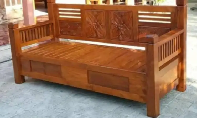 Kursi Kayu Panjang Multifungsi, Sumber: lazada.co.id