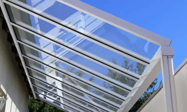 Kanopi Kaca, Sumber: aluminiumkacabali.co.id