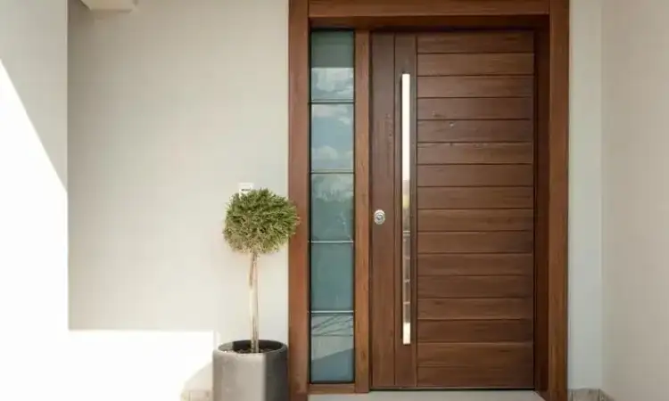 Pintu kayu garis horizontal, Sumber: dekoruma.com