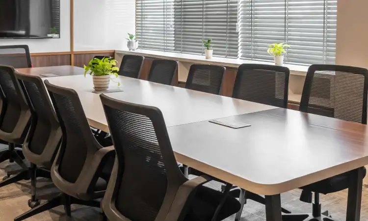 Meja rapat kantor, Sumber: pexels.com